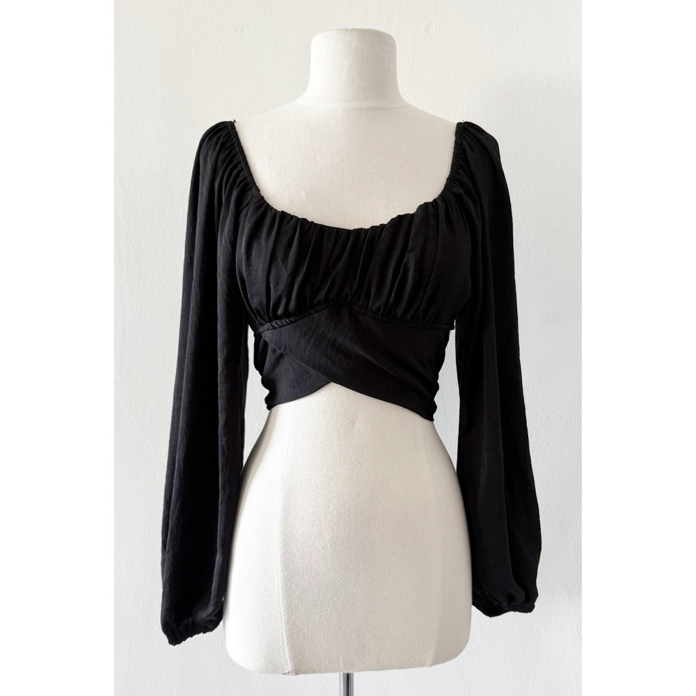 NEW Forever 21 Black Cropped Long Sleeve Tie Back Blouse Top Size Small (S)